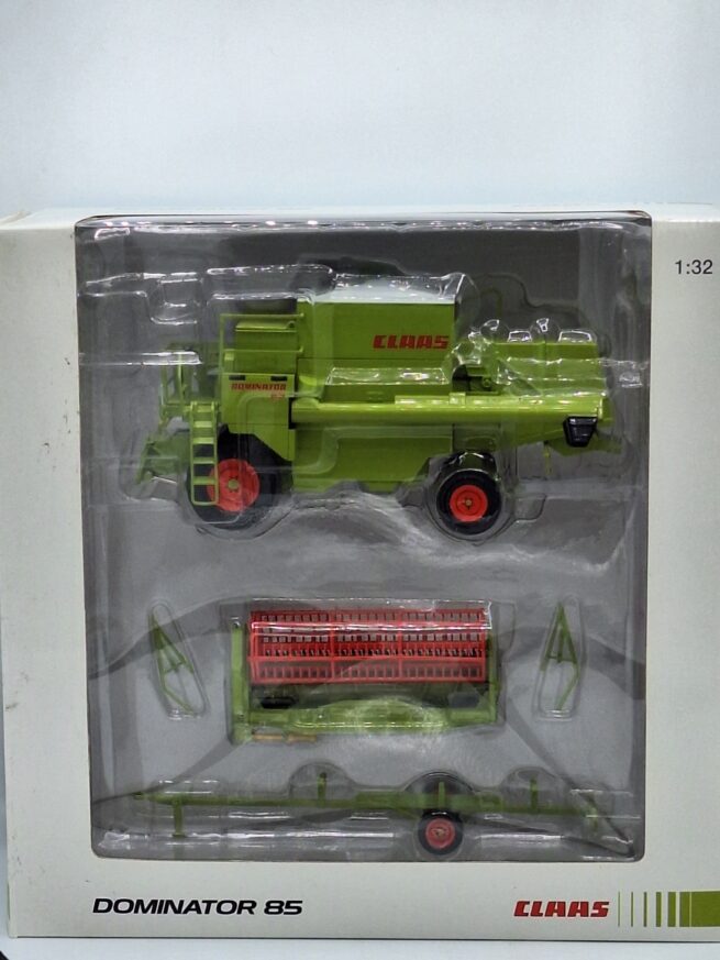 Claas Dominator 85