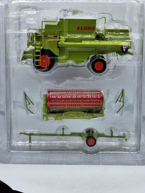 Claas Dominator 85
