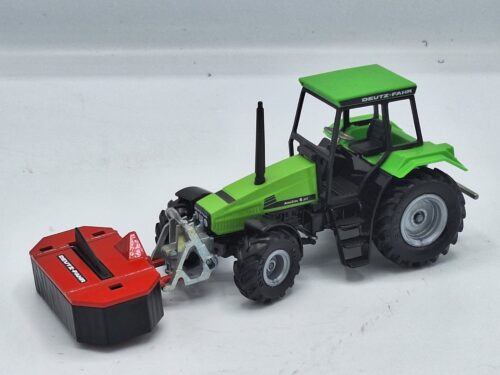 Deutz Fahr AgroXtra 6.07 met Frontmaaier