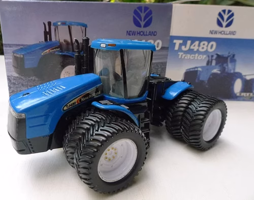 New Holland TJ480 Farm Show 2006 ERTL16150A