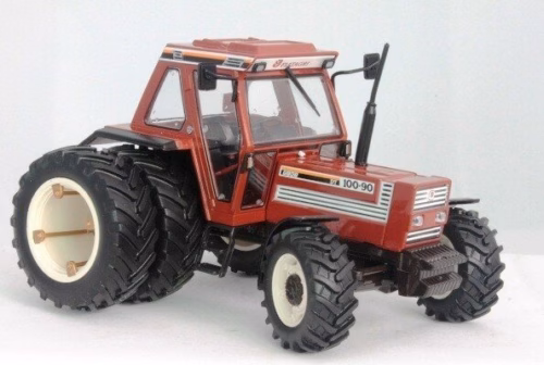 Fiat 100-90 met Afneembare Dubbellucht REP024