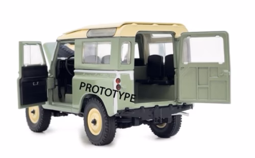 Land Rover Series 3 88 Safari Roof Atlantic Green MM2421-02