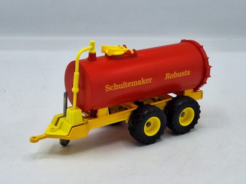 Schuitemaker Robusta Mesttank