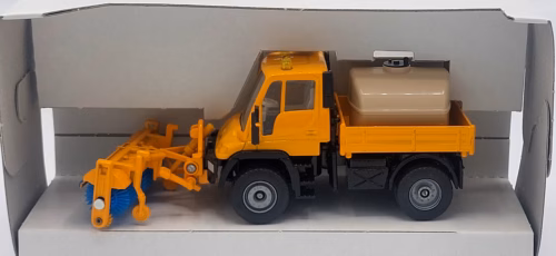 Mercedes Unimog U400 Veegmachine SK2921