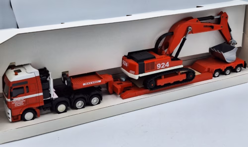MAN Vrachtwagen Zwaar Transport + Graafmachine SK3930