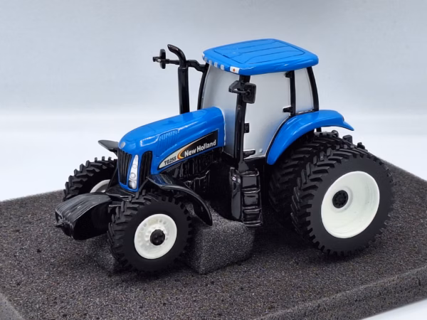 New Holland TG255 ERTL13655