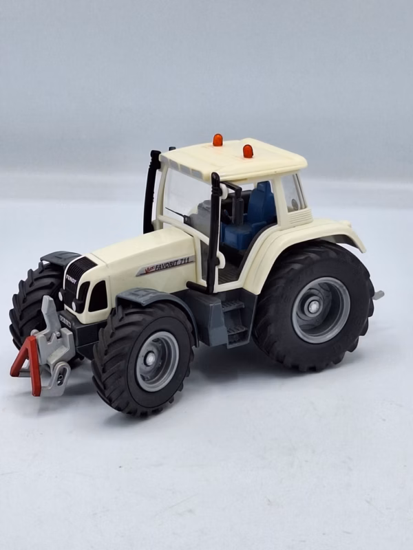 Fendt 711 Vario Favorit Creme