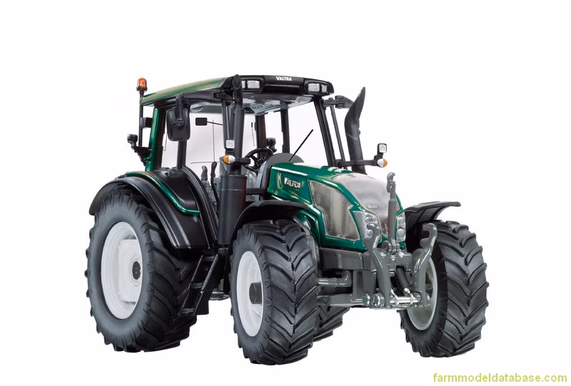 Valtra N143 HiTech 'Metallic groen'