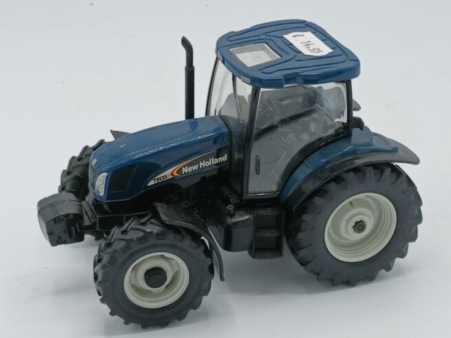 New Holland TS135A