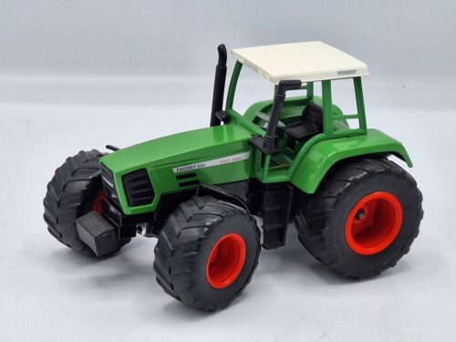 Fendt Farmer Favorit 926 met Brede Banden