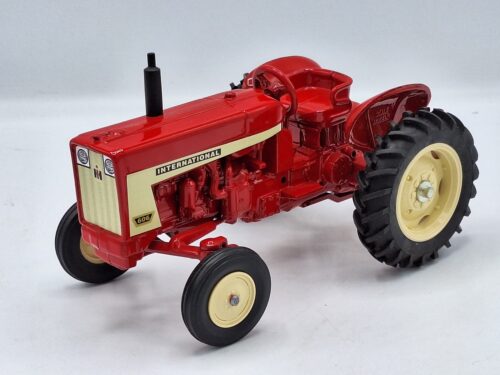 International Harvester 606
