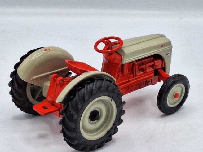 Ford 8N