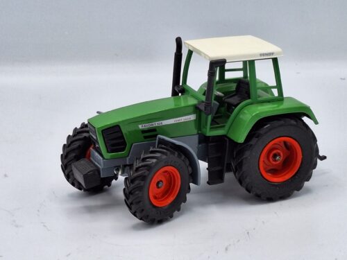 Fendt Favorit 926