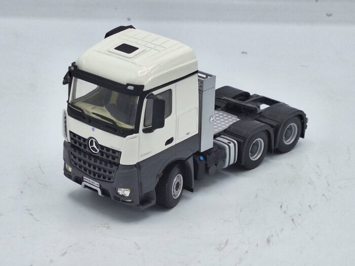 Mercedes Benz Actros MP4 Streamspace 6x2